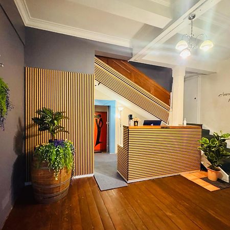 Crashpalace Backpackers Napier Eksteriør bilde