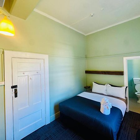Crashpalace Backpackers Napier Eksteriør bilde