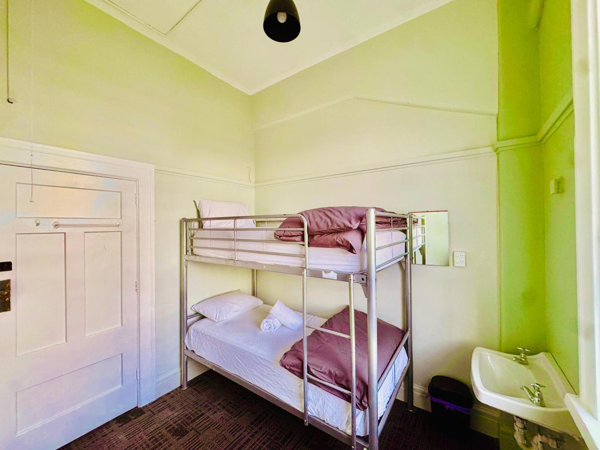 Crashpalace Backpackers Napier Eksteriør bilde