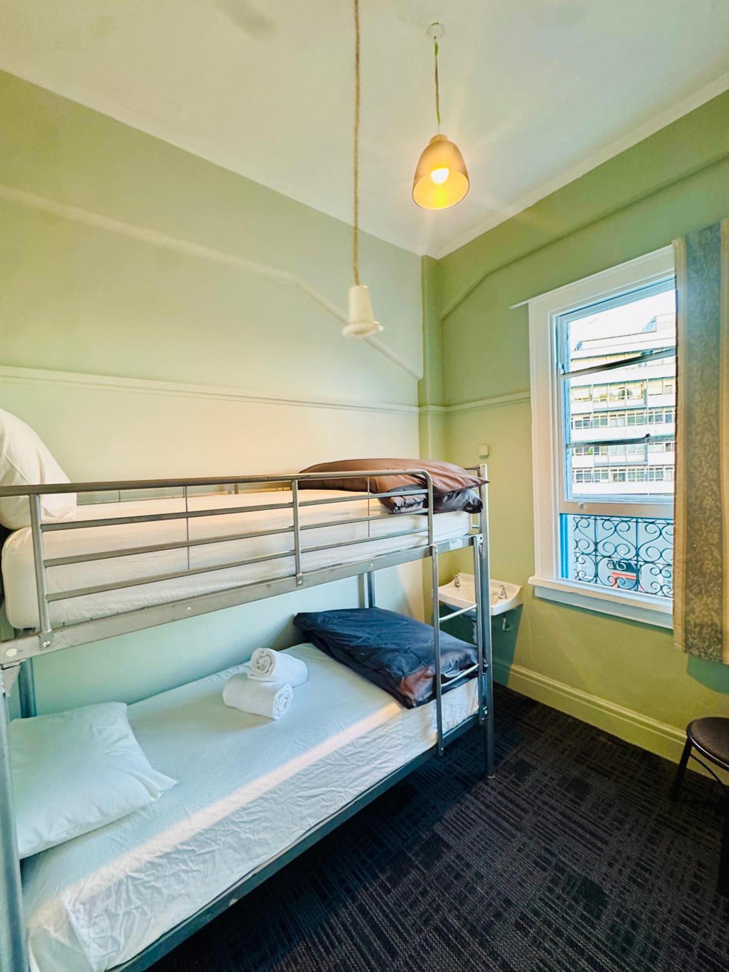 Crashpalace Backpackers Napier Eksteriør bilde