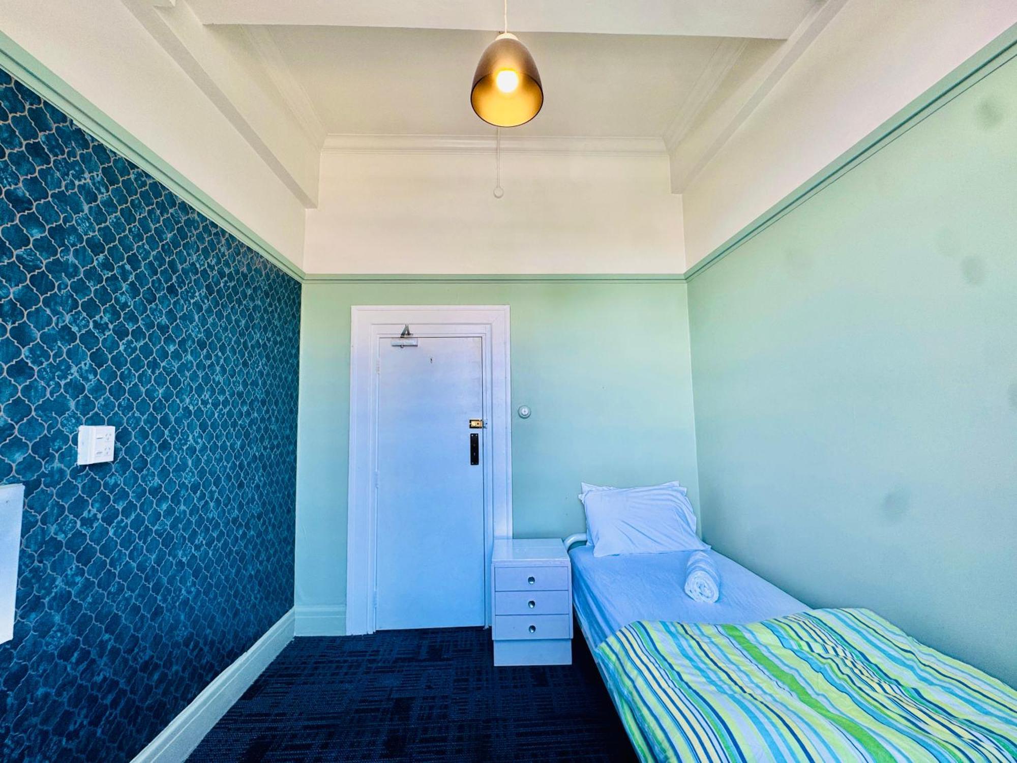 Crashpalace Backpackers Napier Eksteriør bilde